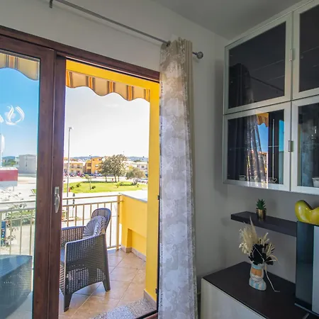 Διαμέρισμα Capo Comino 3 *